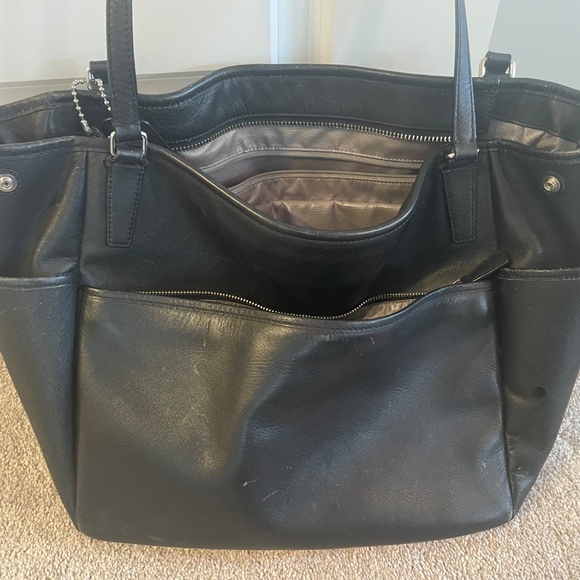 Coach diaper bag - Picture 3 of 6